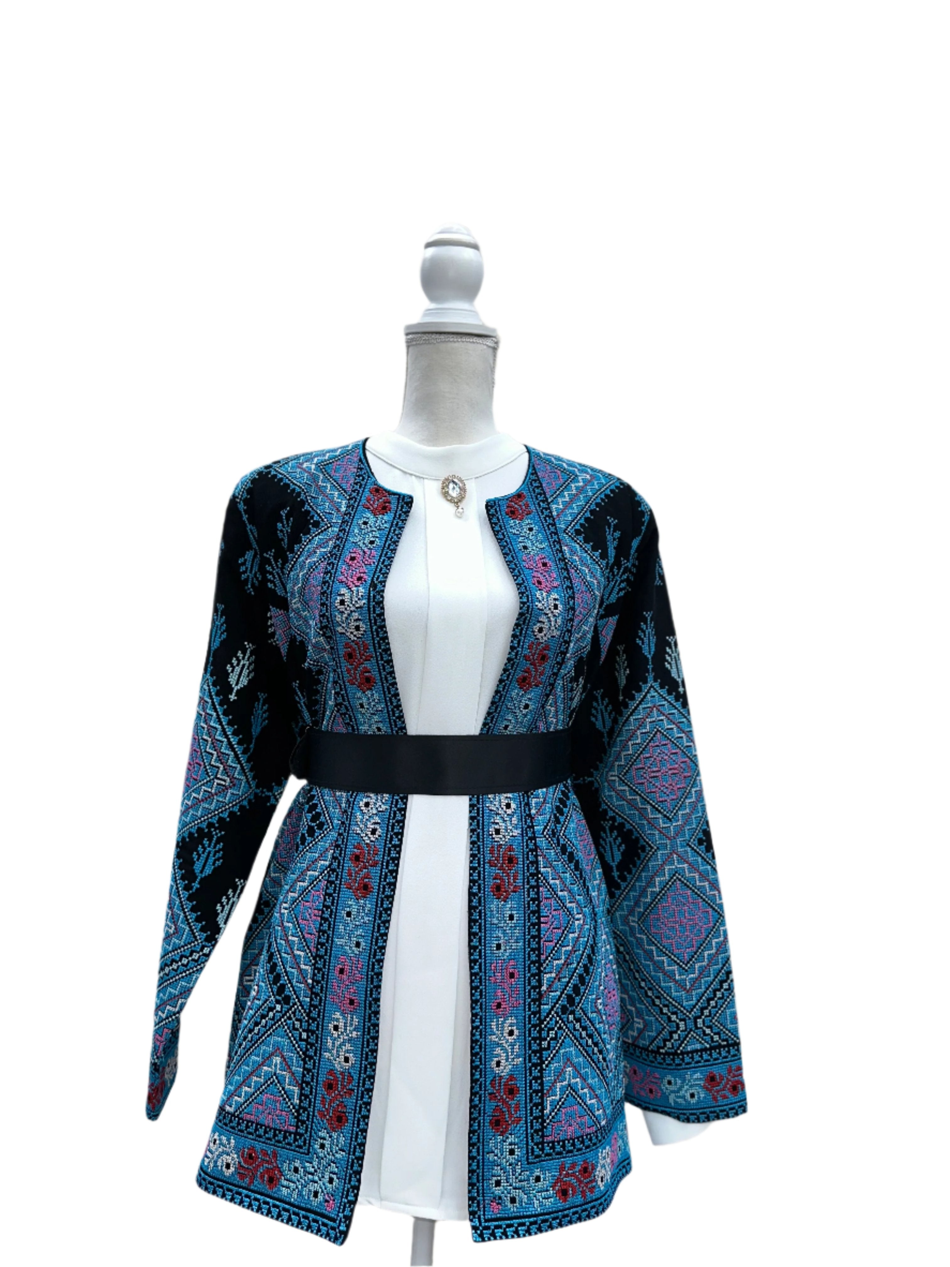 Women Jacket Tatreez: Intricate Embroidery and Empowering Style