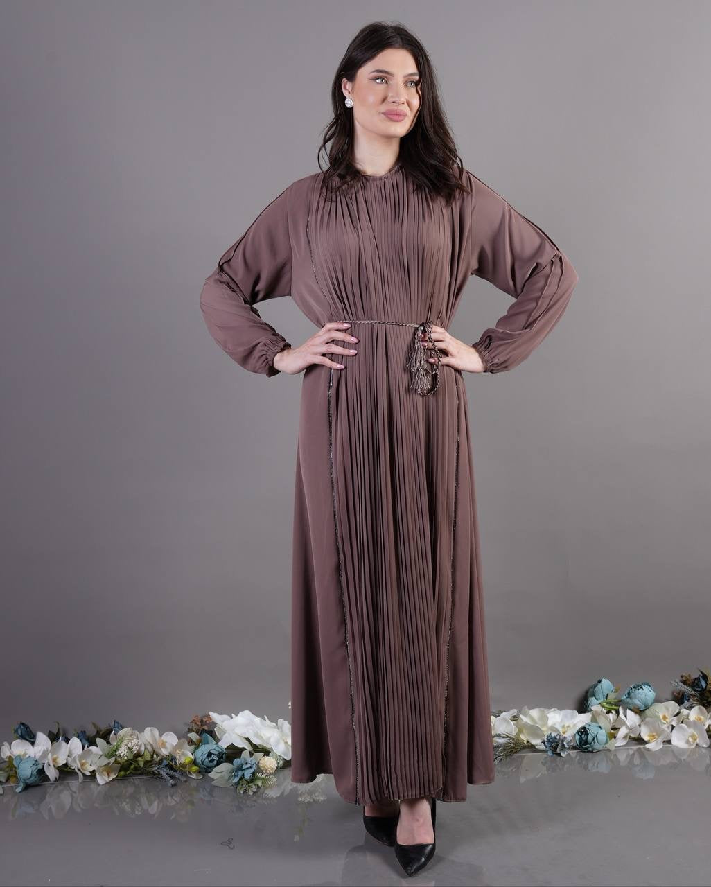 Pleated Abaya Dress: Elegance and Comfort Combined