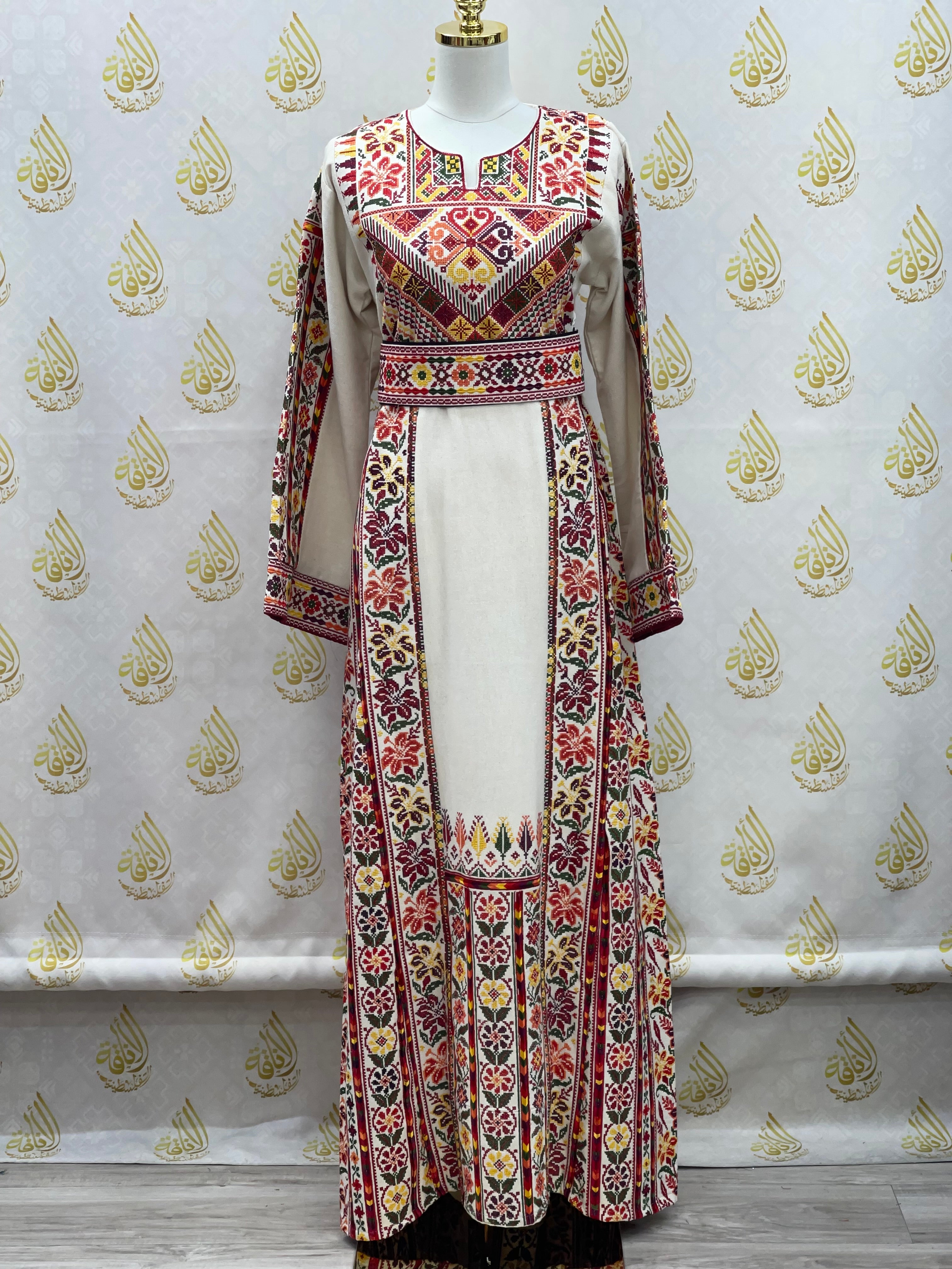 Jasmin Etamin Embroidery Thoub