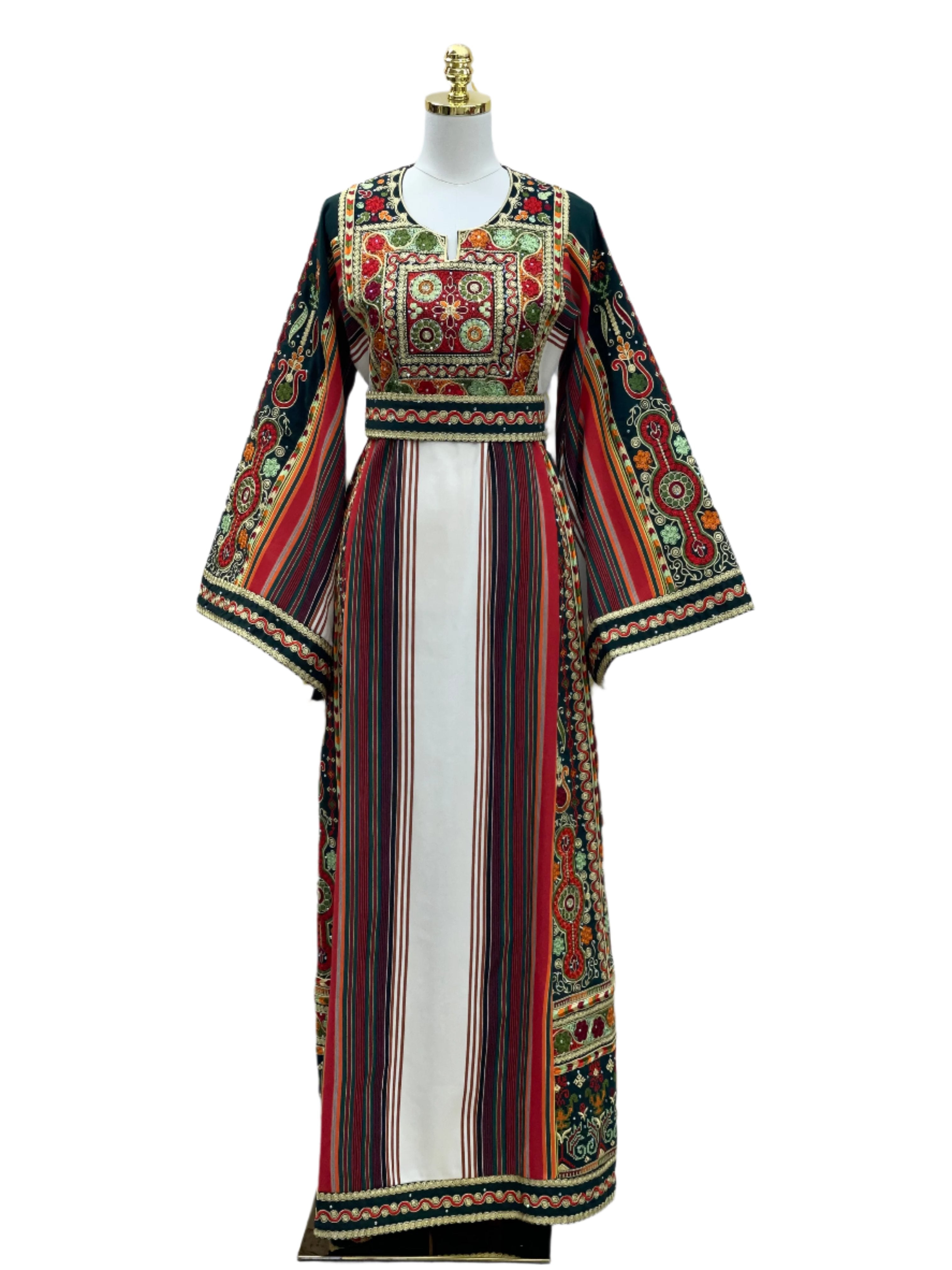 Exquisite Embroidered Majdalwi Thoub: A Celebration of Tradition