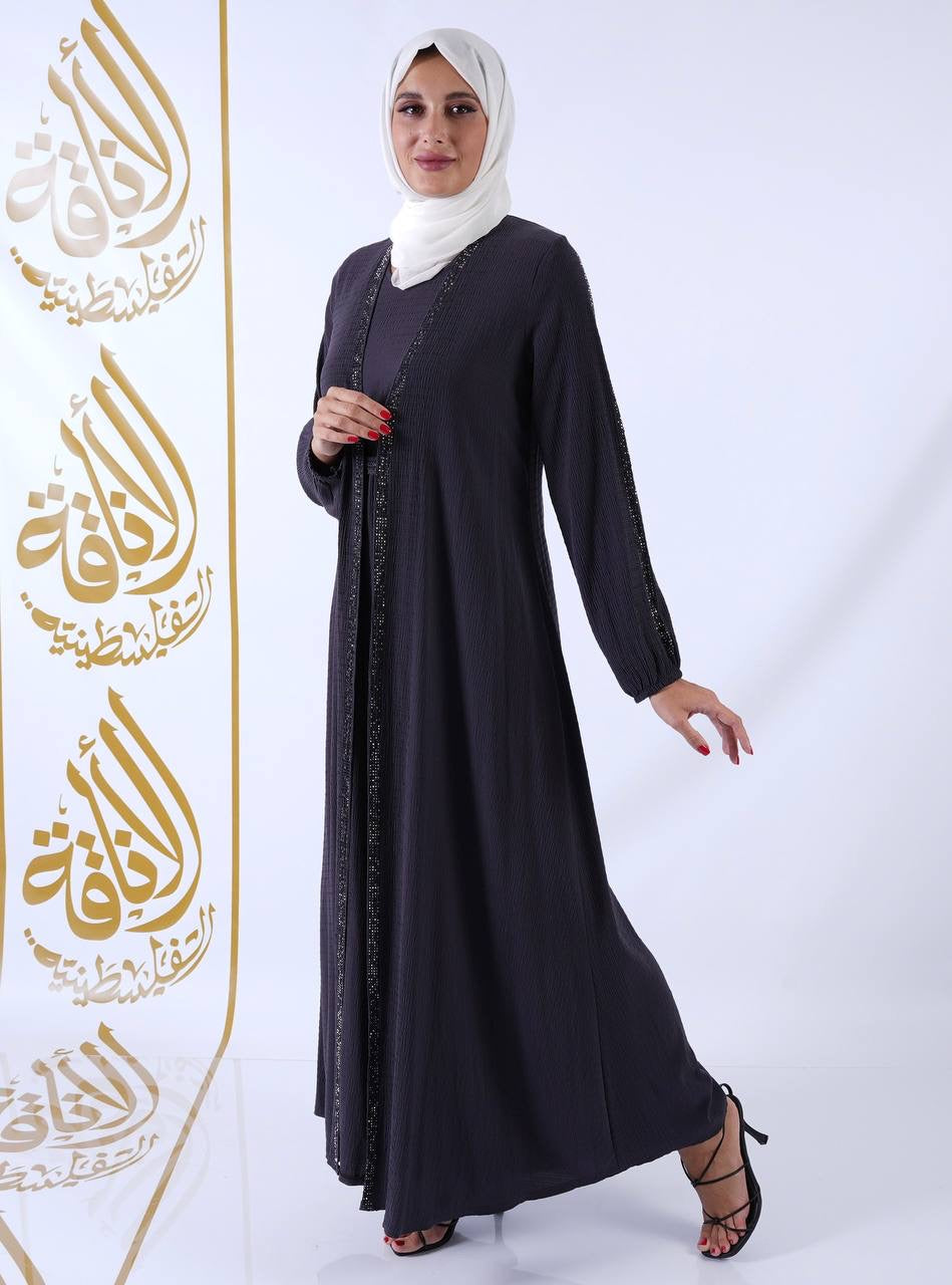 Classic Abaya: Timeless Elegance and Sophisticated Style