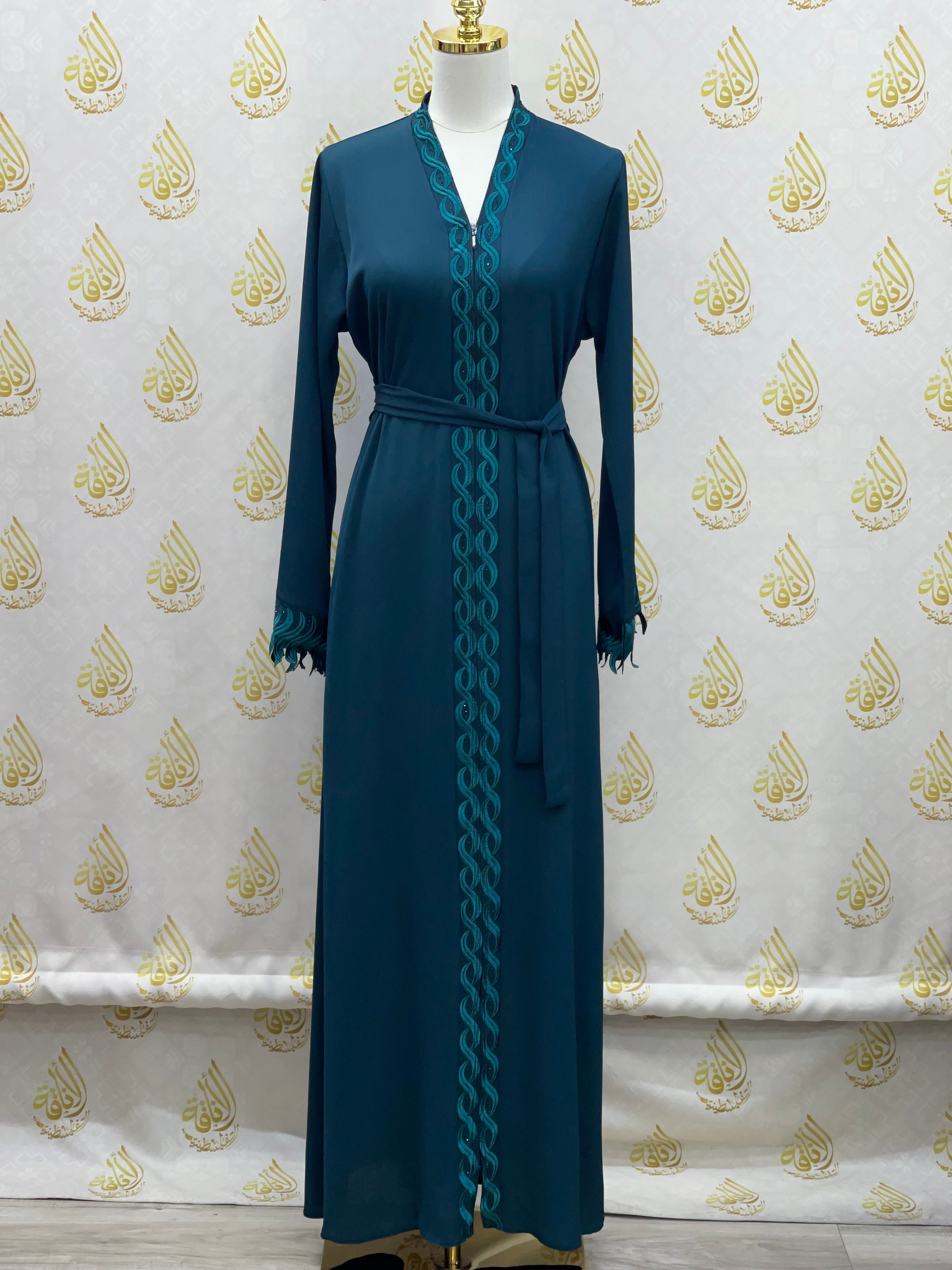 Elegant Abaya: Style and Sophistication in Harmony