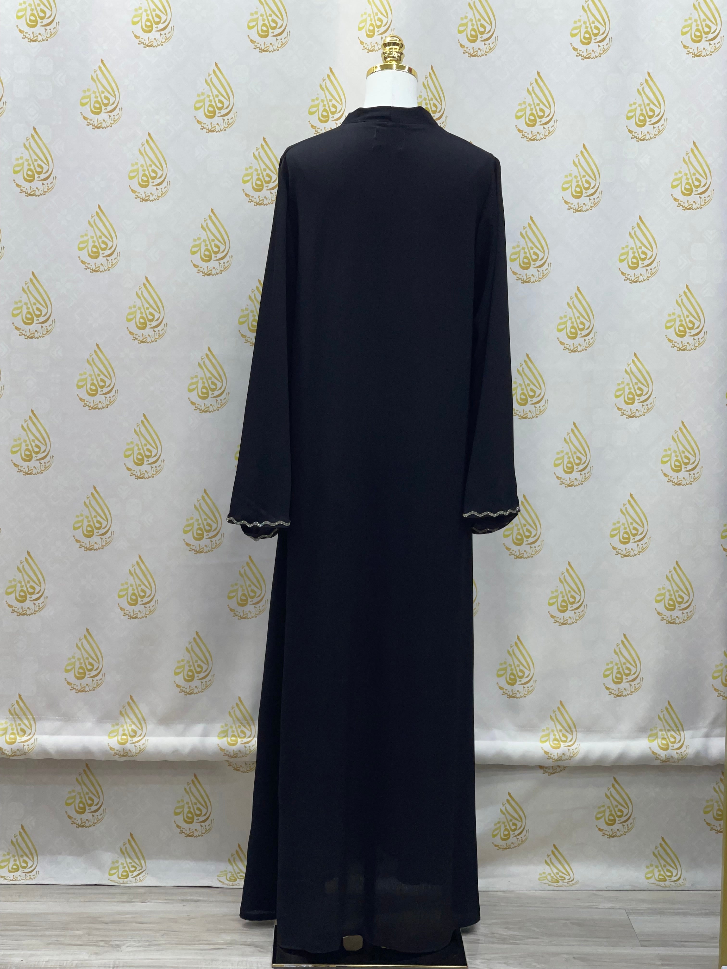 Abaya with Cloché Cut: Luxurious Elegance and Timeless Style