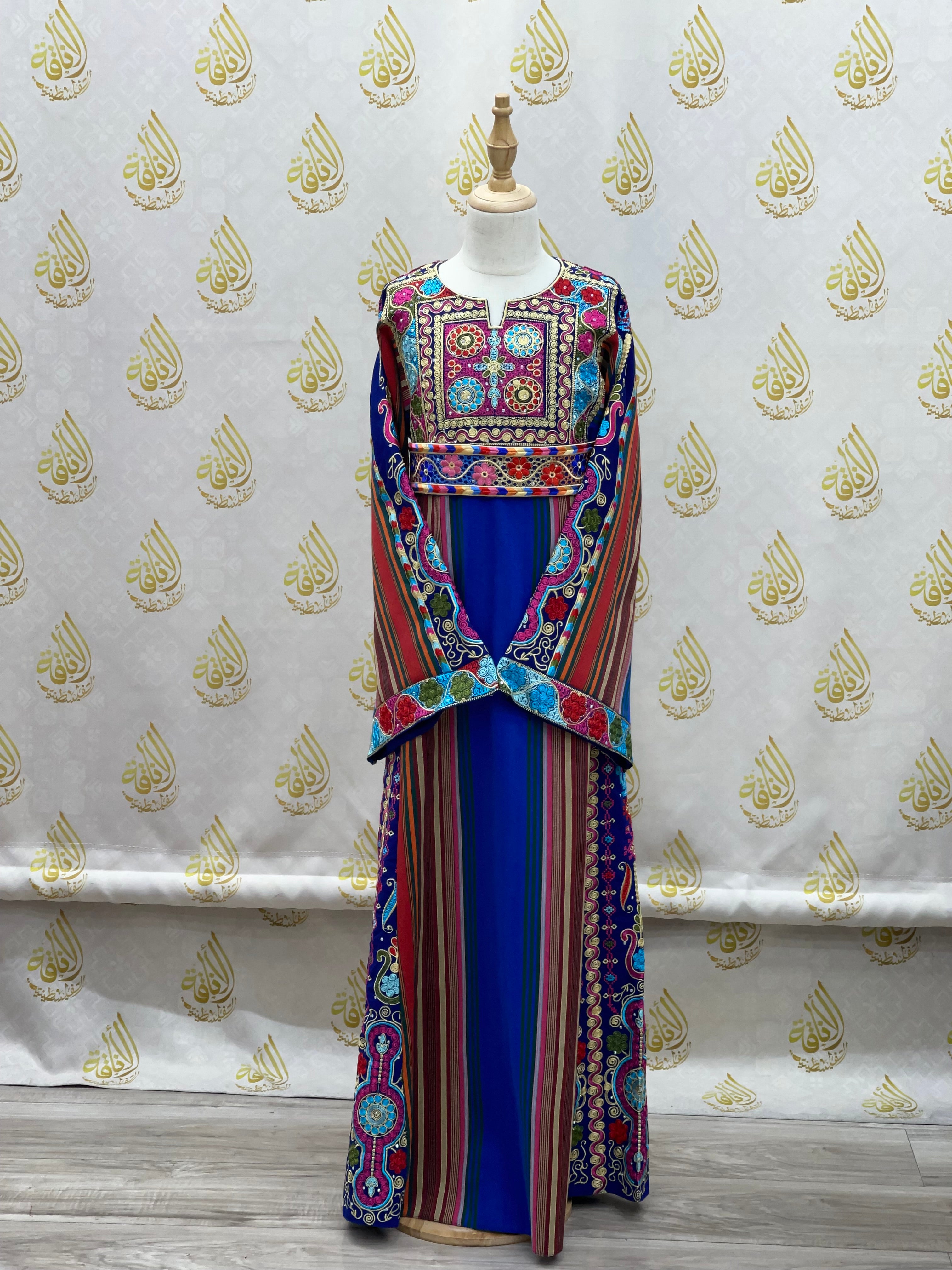 Kids Royal Blue Majdalwi Embroidered Thoub - Traditional Elegance for Formal Occasions