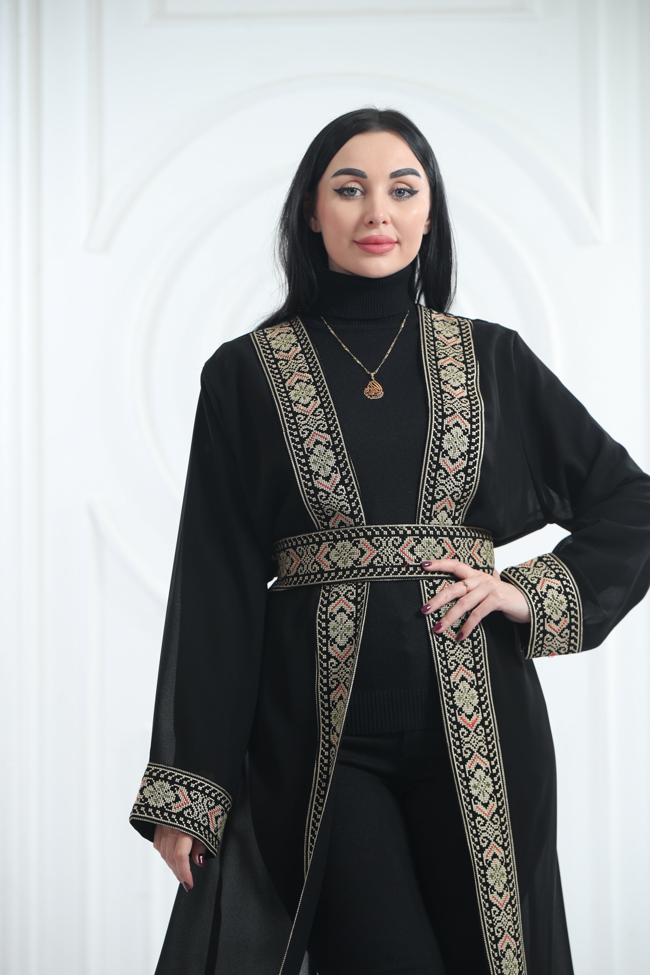 Hala Embroidered Bisht