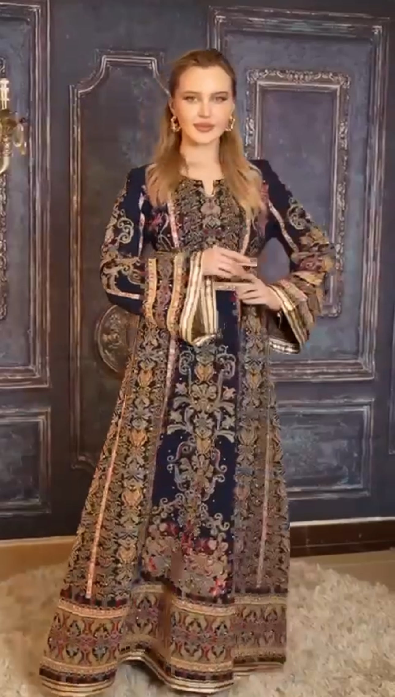 Full Embroidery Thoub: Traditional Elegance and Modern Style