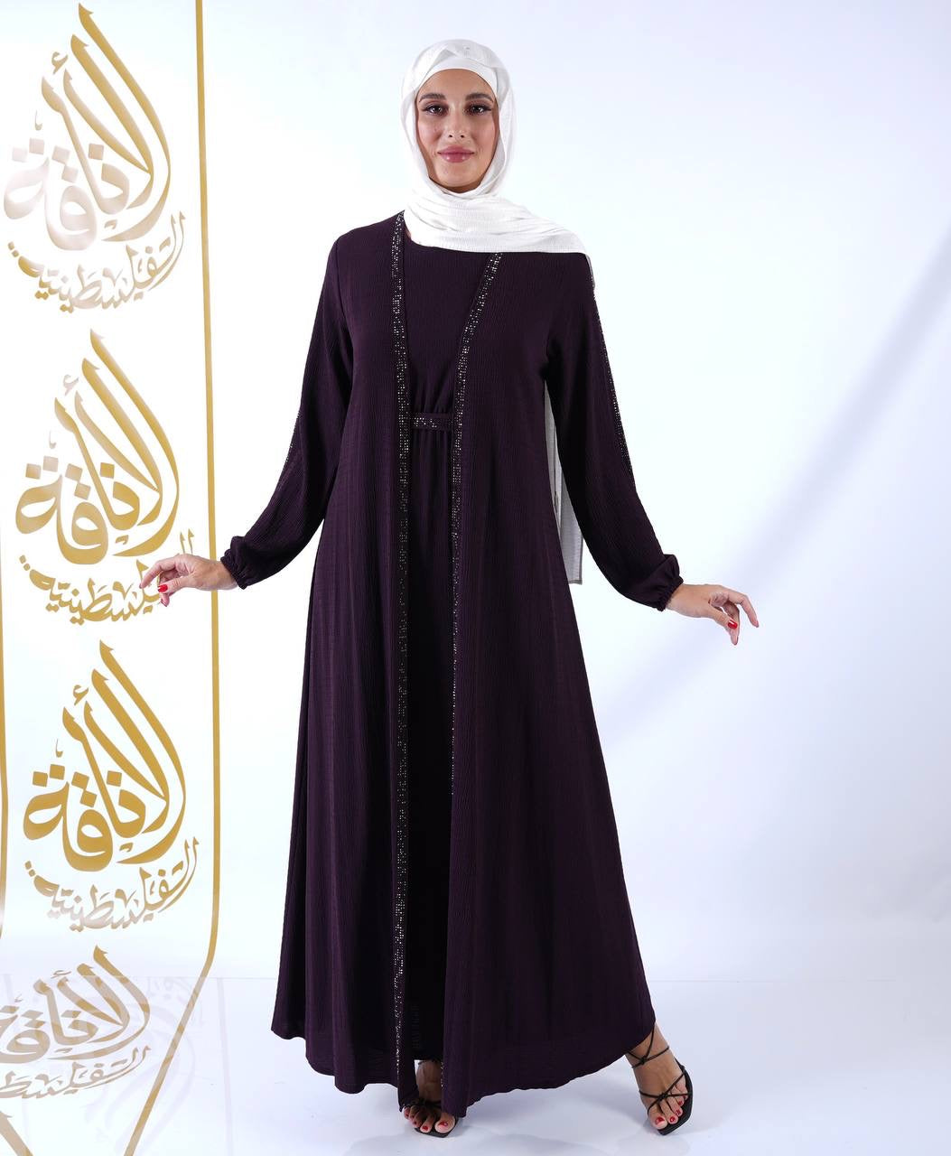 Classic Abaya: Timeless Elegance and Sophisticated Style