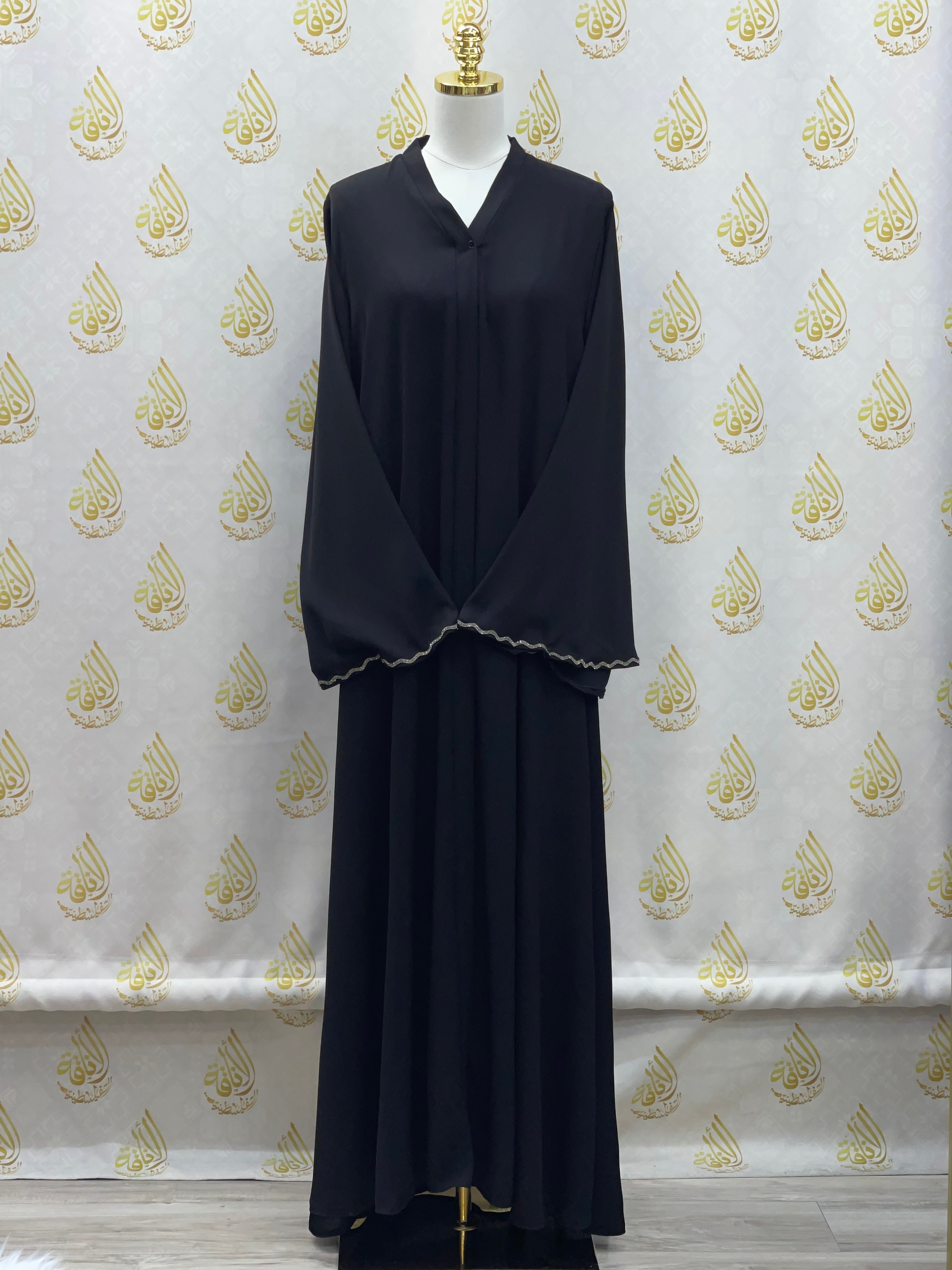 Abaya with Cloché Cut: Luxurious Elegance and Timeless Style