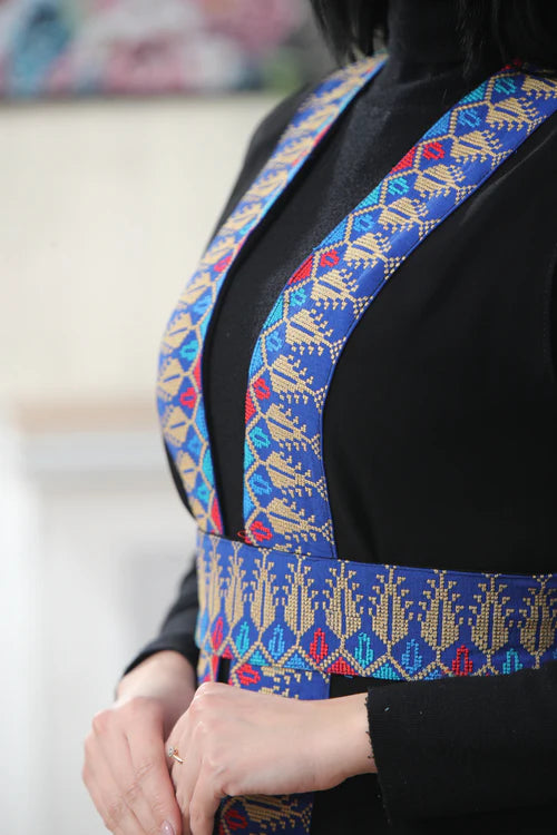 Dynamic Style: Colorful Chiffon Vest with Embroidery