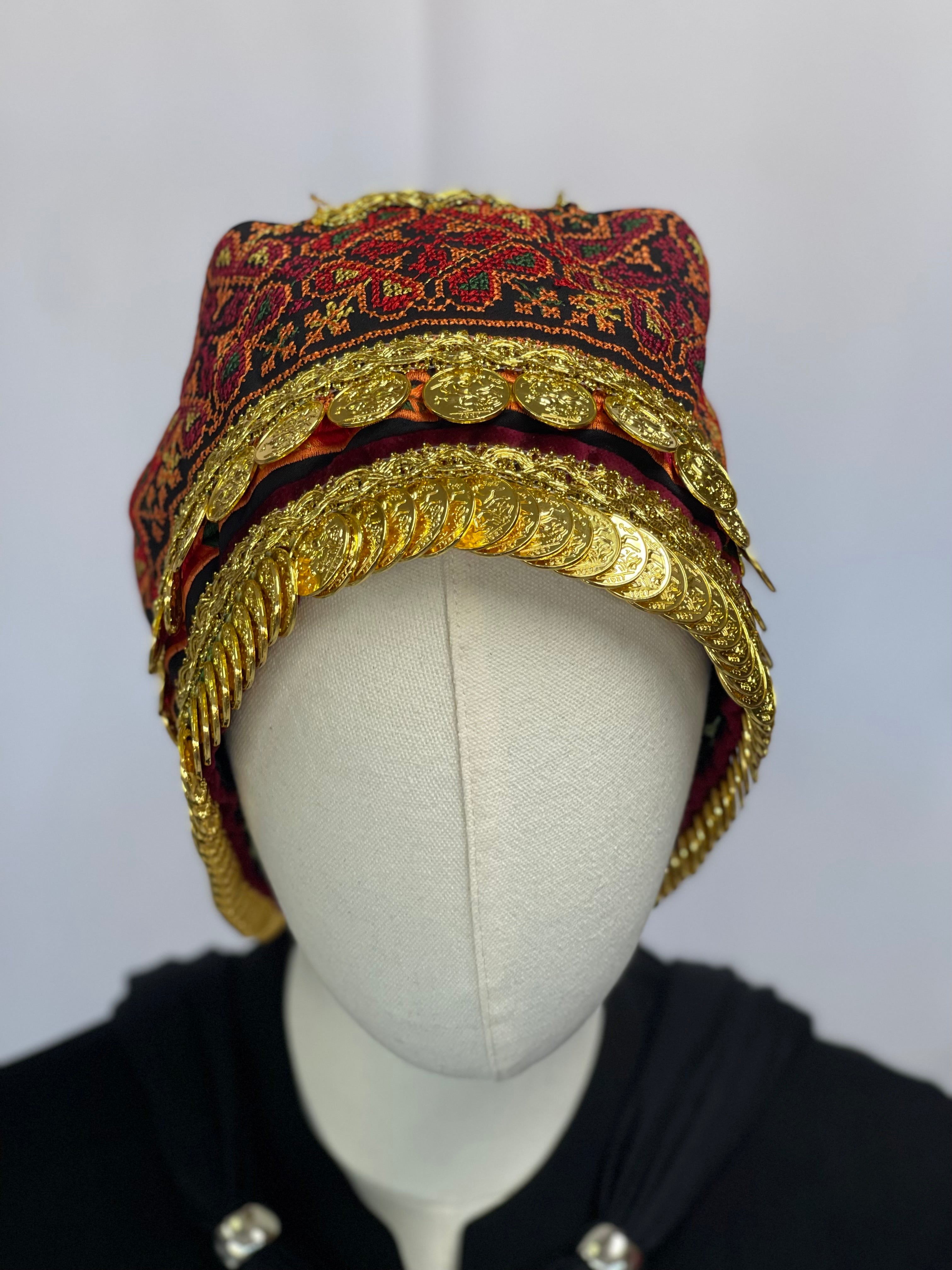 Luxurious Elegance: Awka Gold Liras Collection Palestinian Elegance