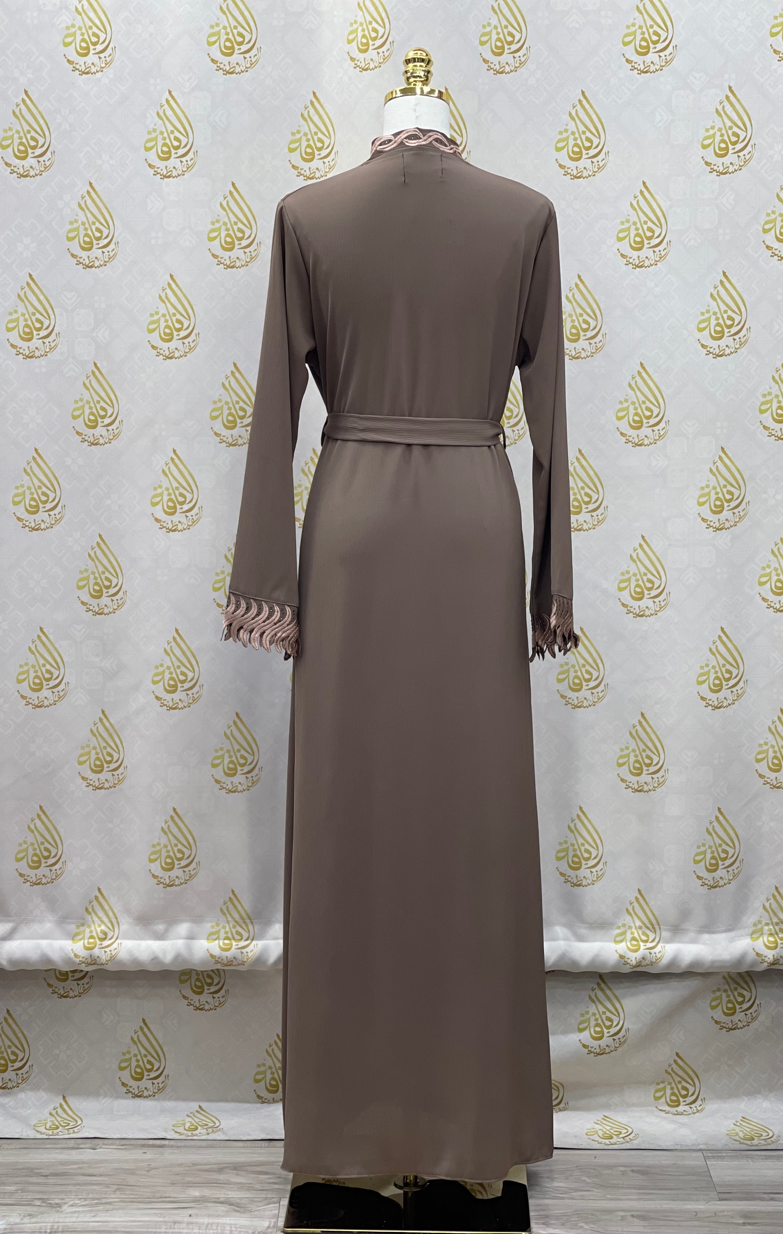 Elegant Abaya: Style and Sophistication in Harmony