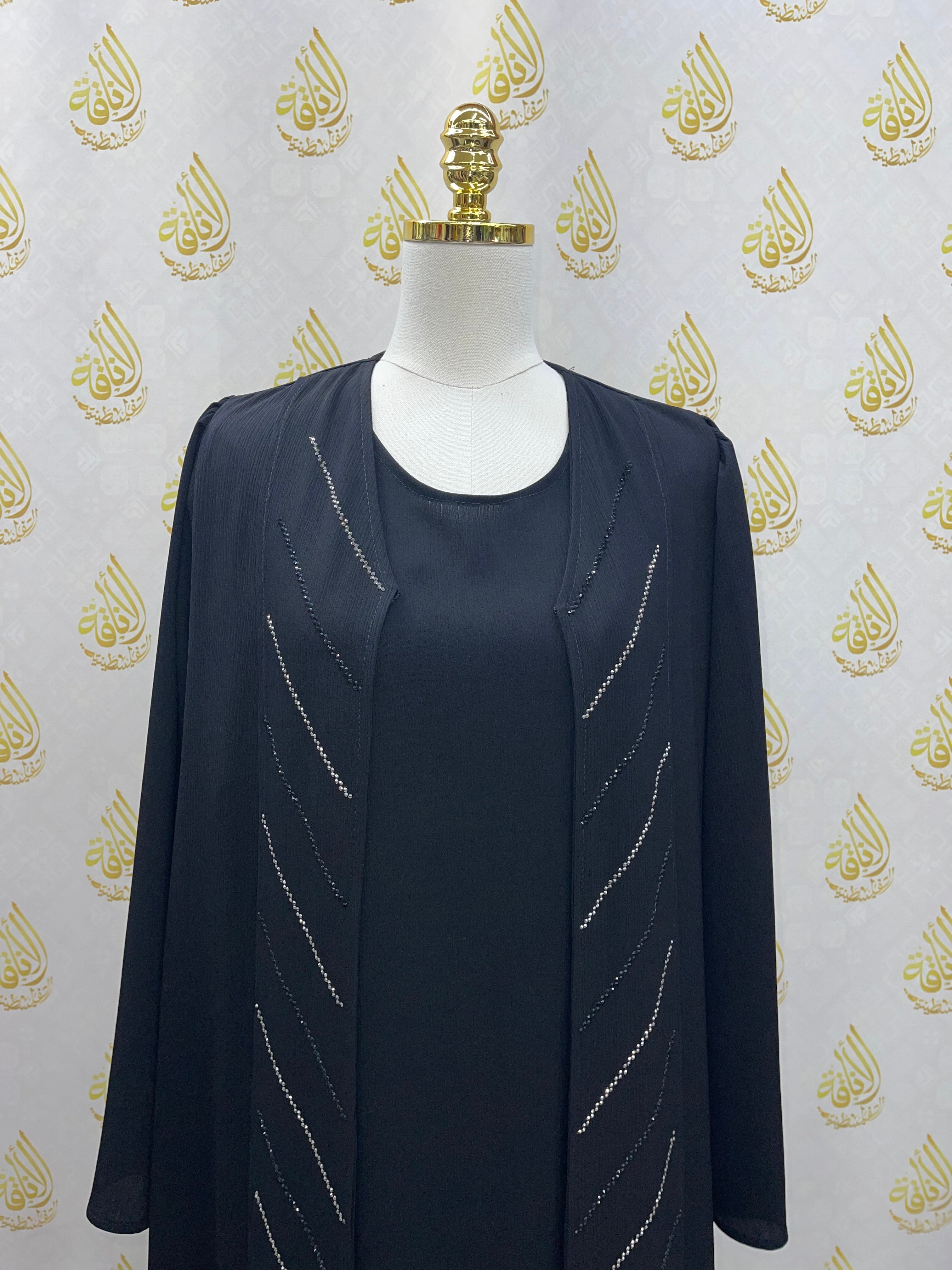 Black Abaya 2PC with Strass: Elegance and Glamour in Every Detail