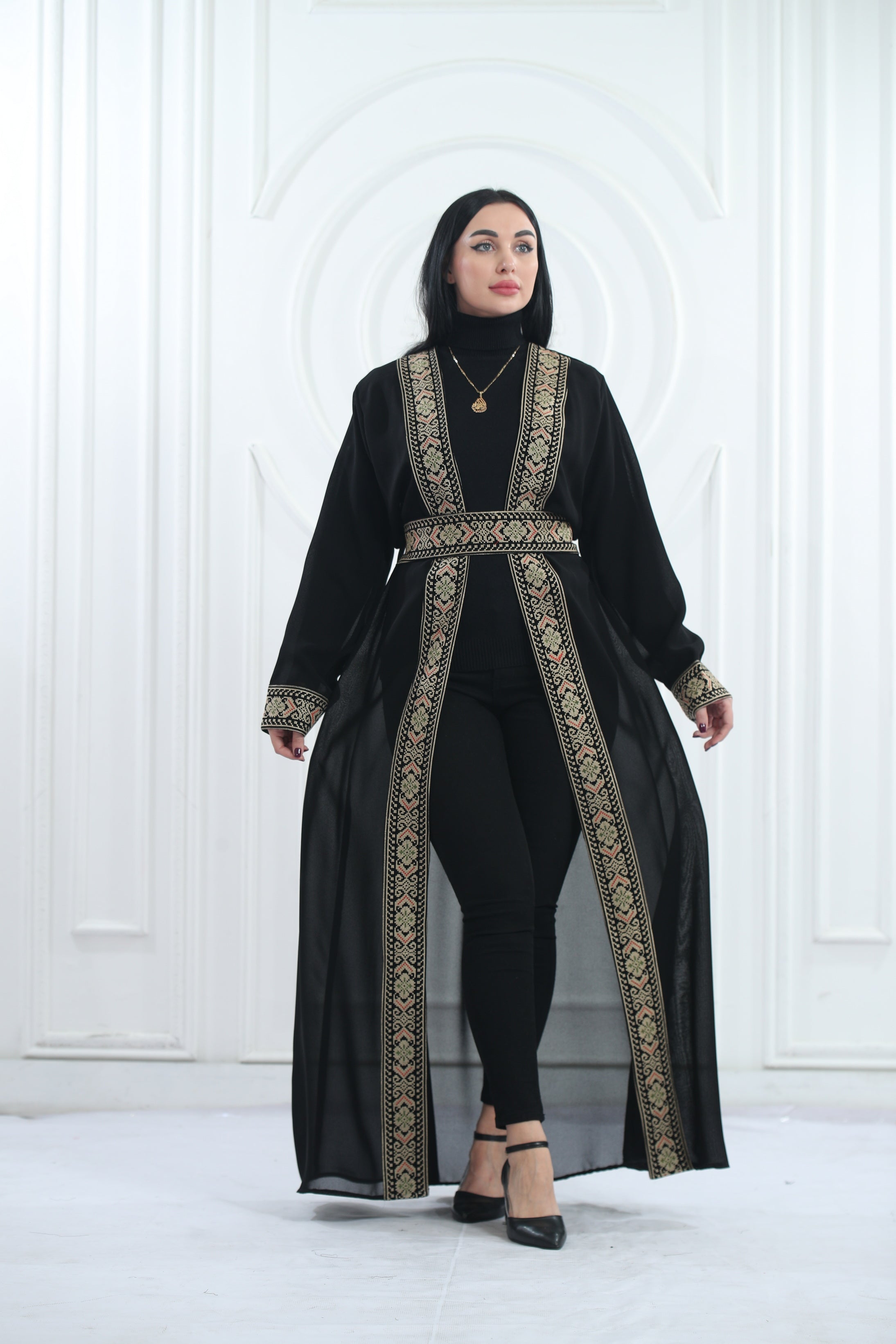 Hala Embroidered Bisht