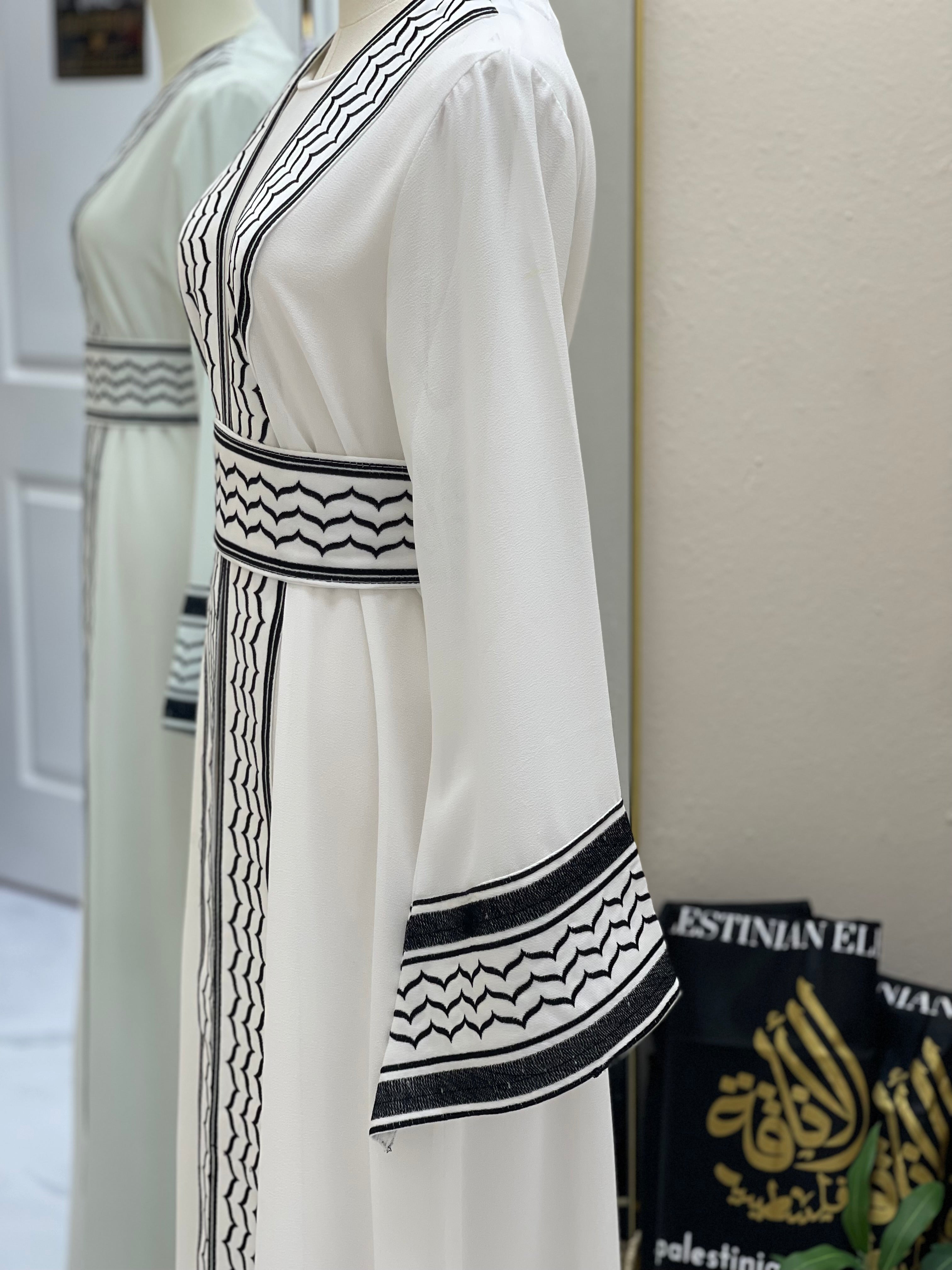 Kuffiyeh Embroidered Cardigan: Elegance and Versatile Comfort