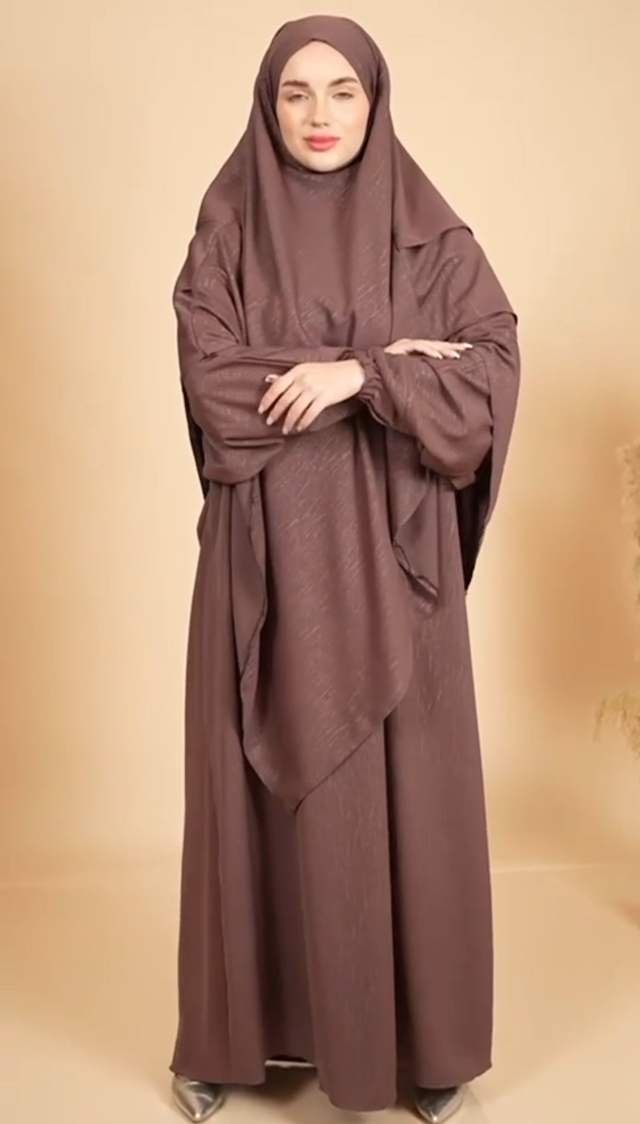 Khimar Abaya: Fusion of Style and Modesty