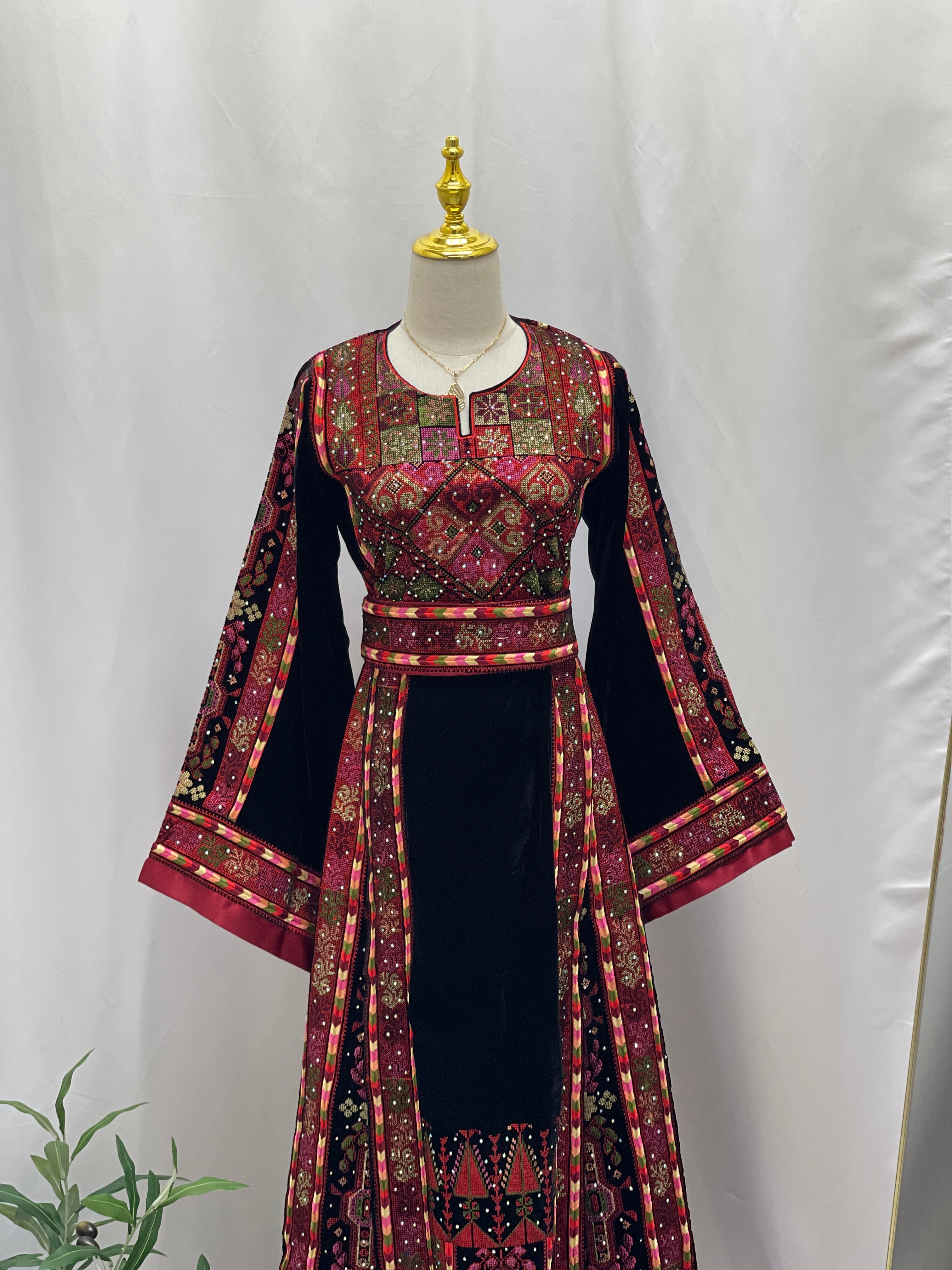 Black Embroidered Velvet Thoub with Matching Belt