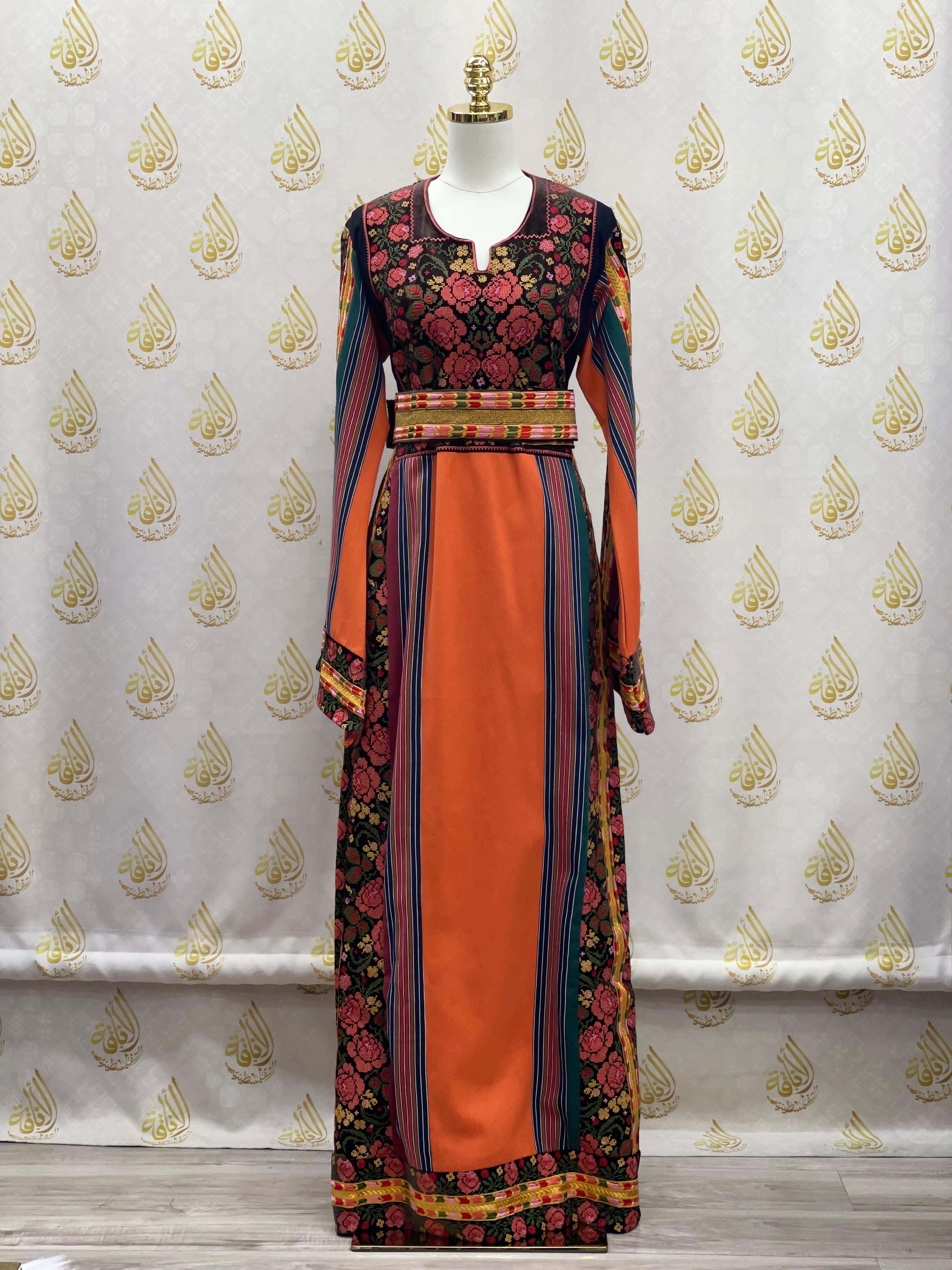 Brown Velvet Orange Majdlawi Thoub