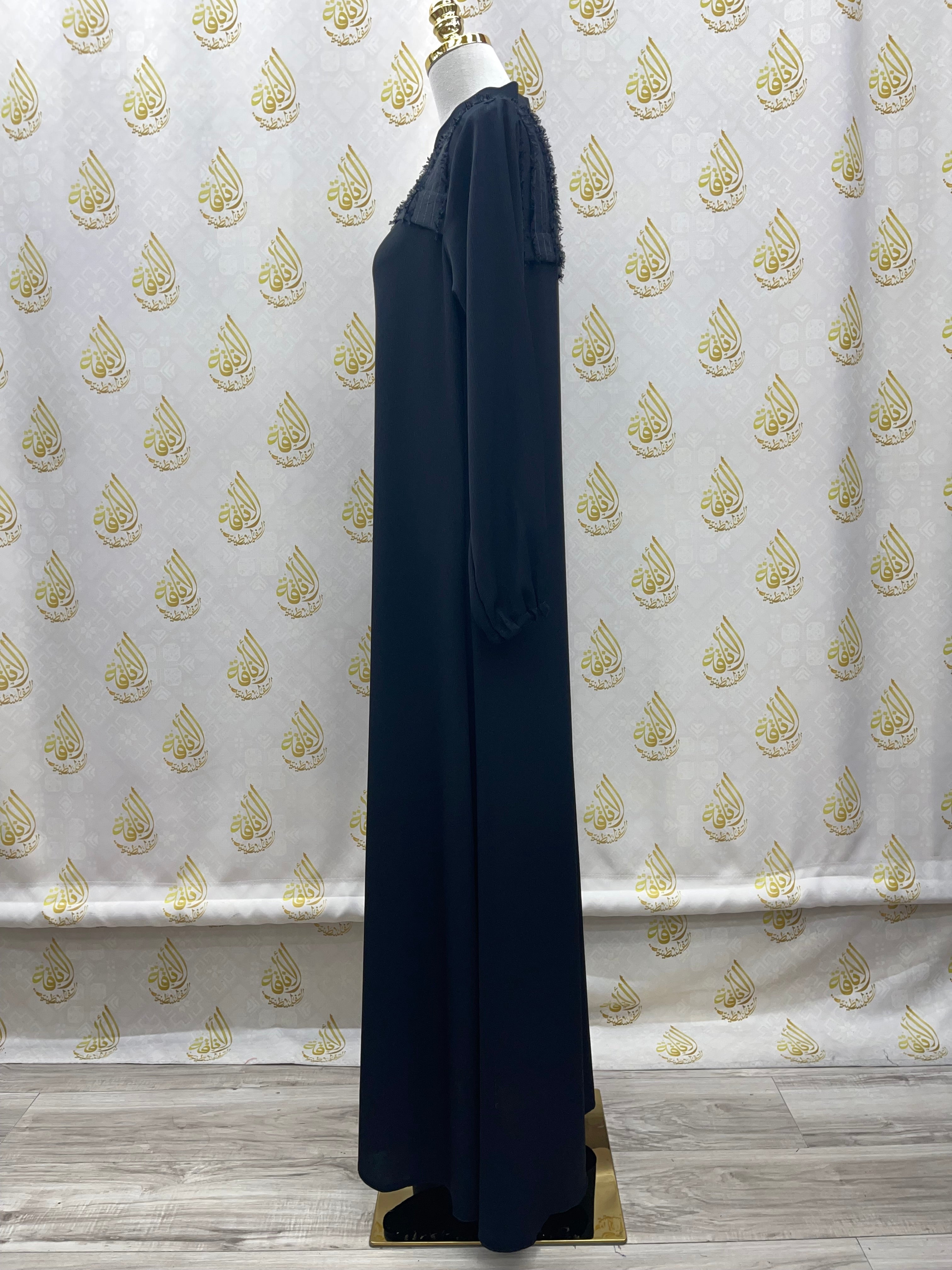 Simply Casual Abaya Black: Timeless Elegance for Everyday Wear