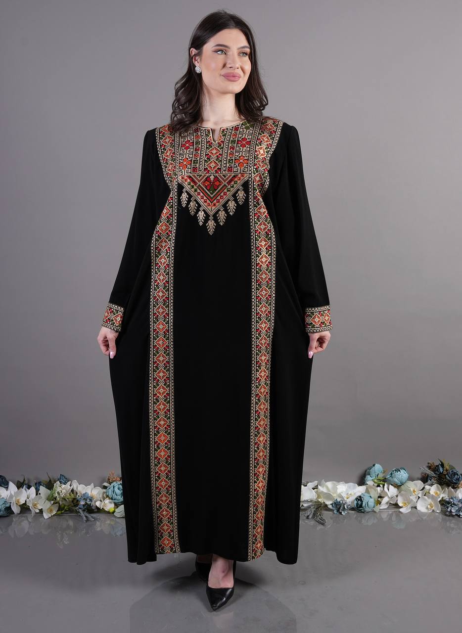 4 Veins Tatreez Abaya: A Fusion of Tradition and Modern Elegance