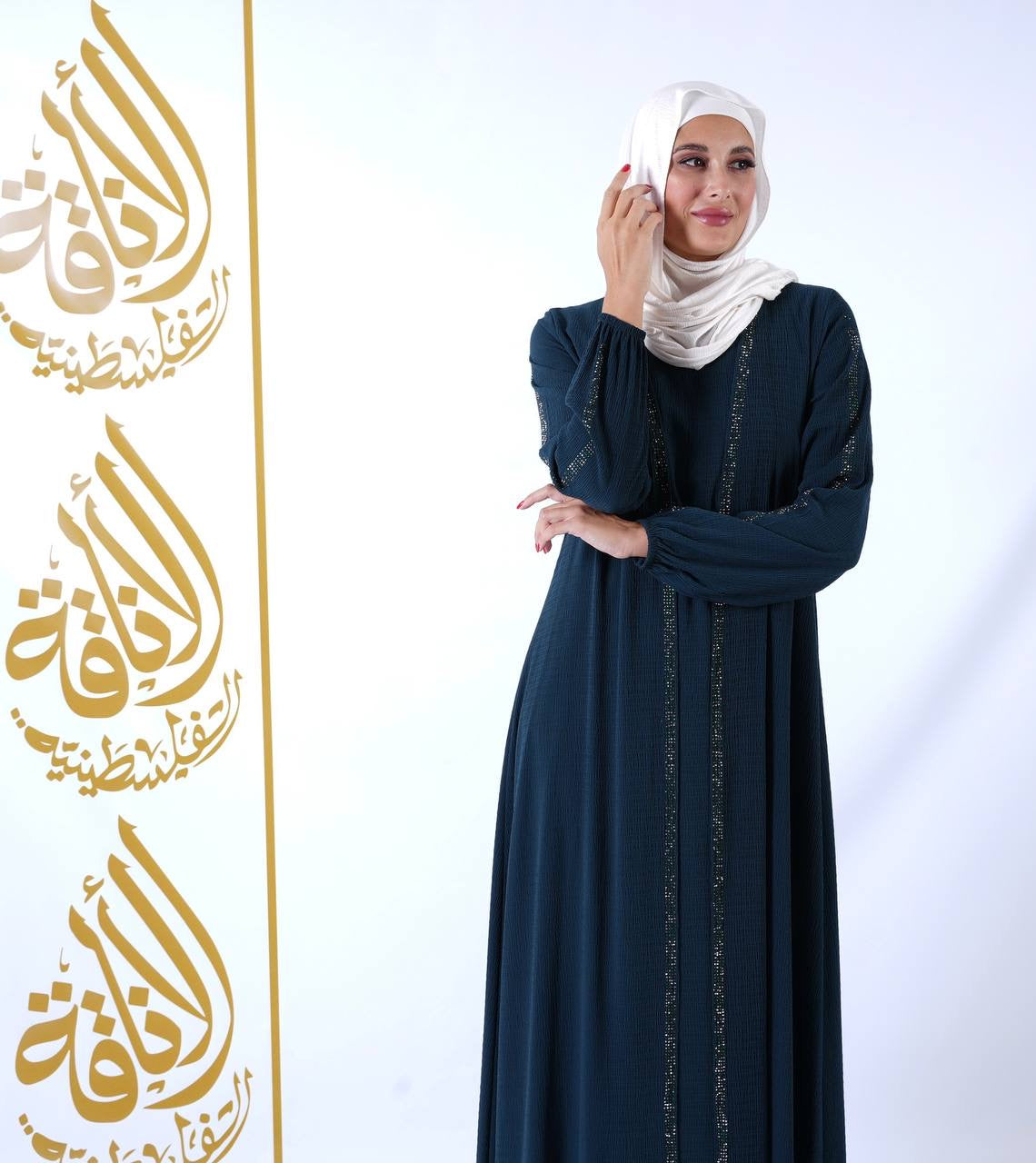 Classic Abaya: Timeless Elegance and Sophisticated Style