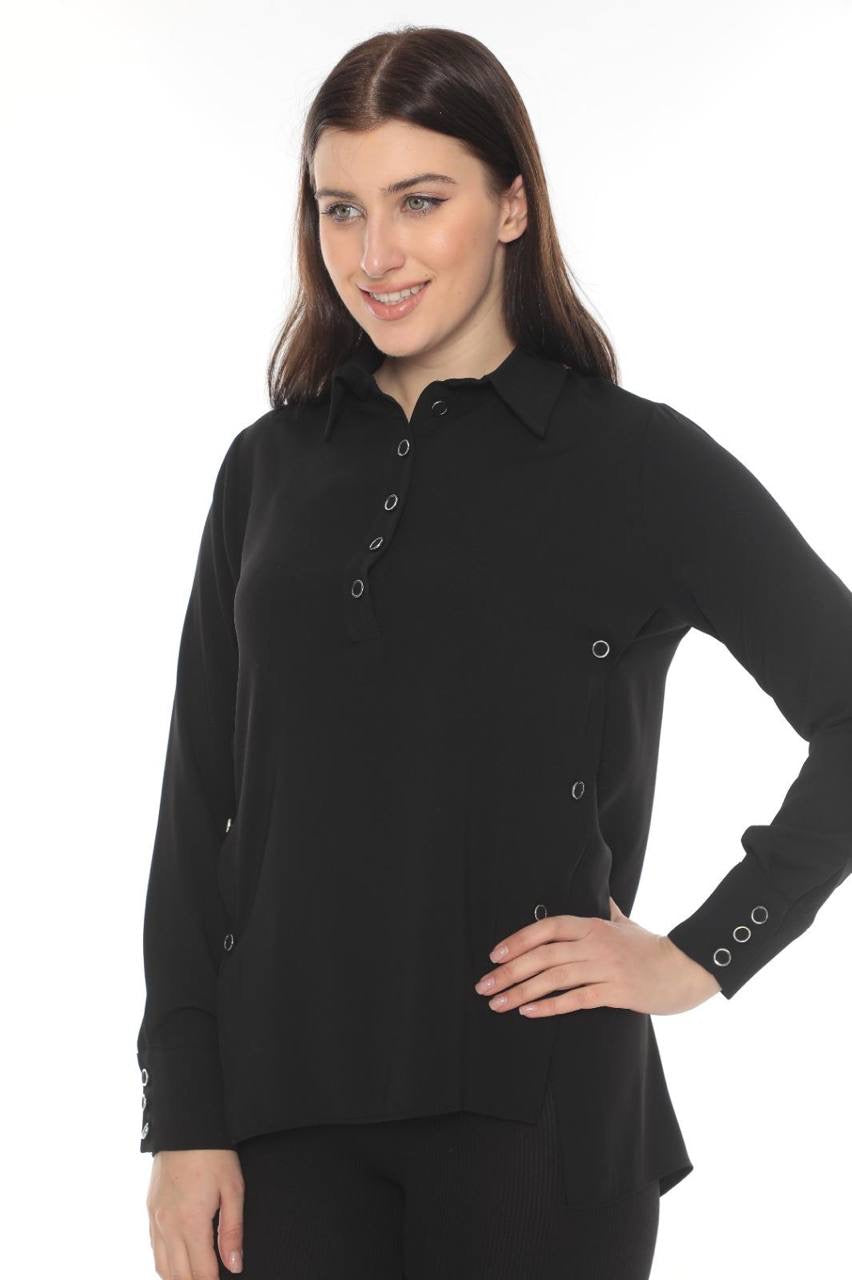 Chic Blouse – Versatile and Effortlessly Stylish Wardrobe Essential