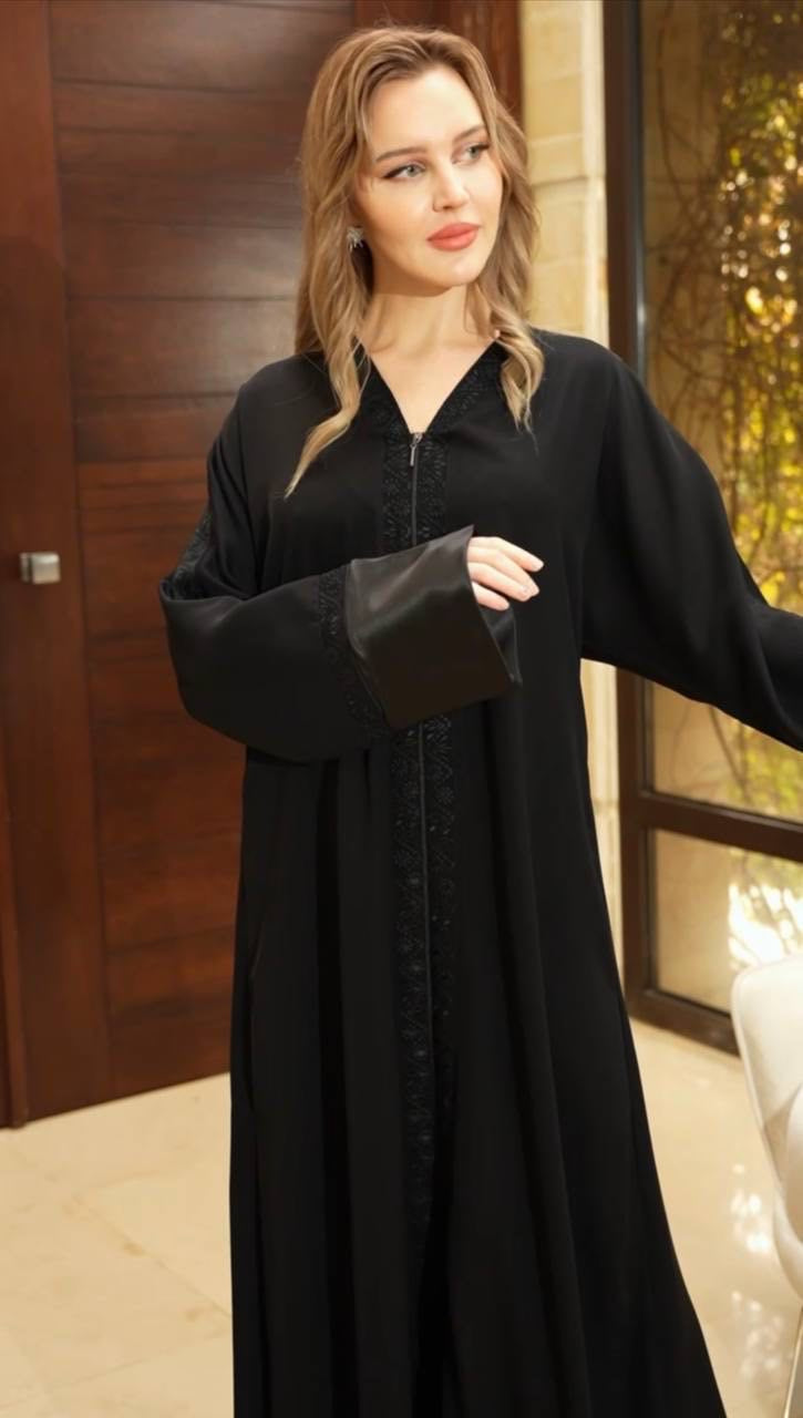 Nor Abaya: Traditional Elegance with a Modern Twist