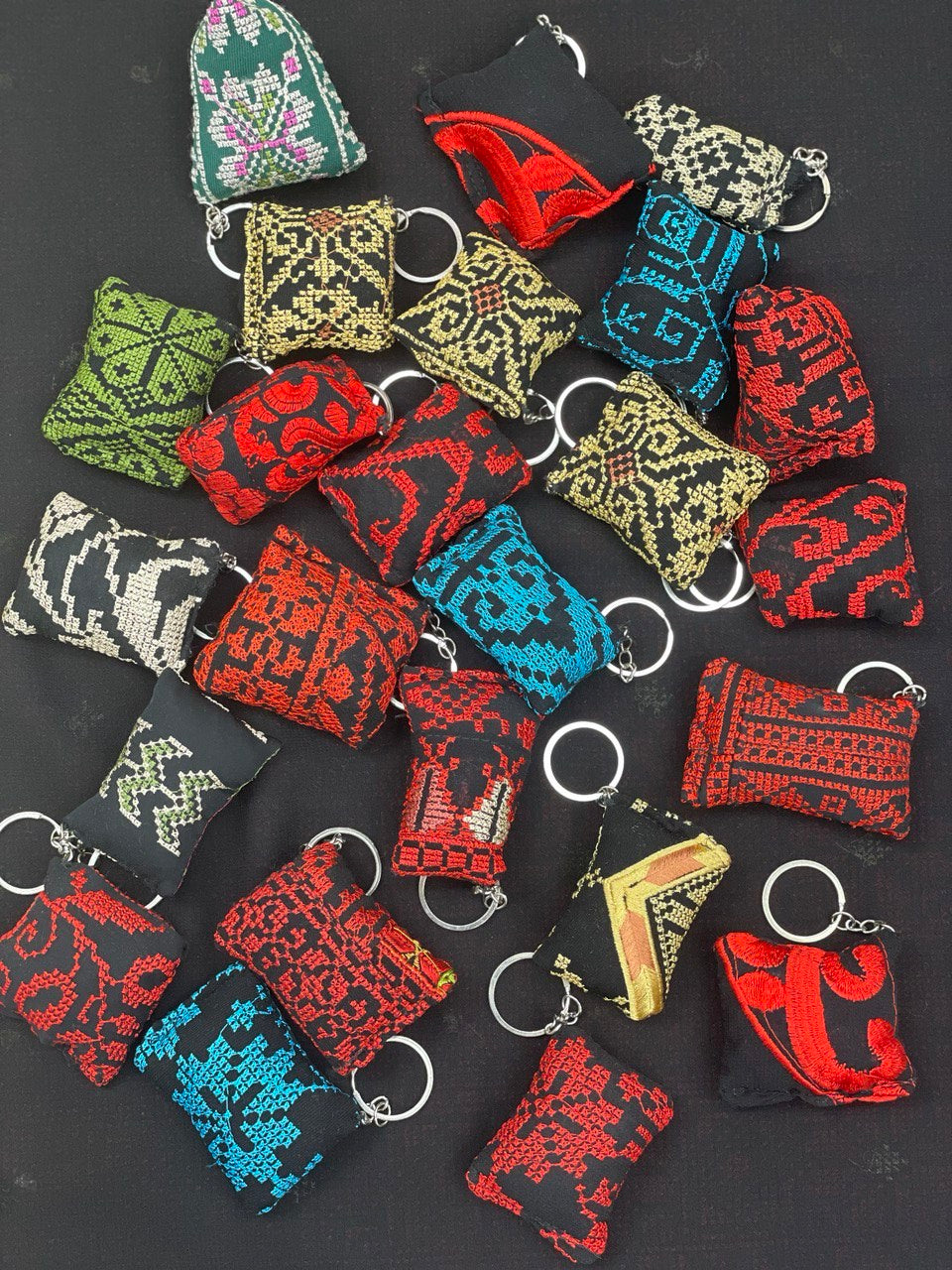 High-Quality Tatreez Keychain Accessories: A Touch of Palestinian Cultural Heritage