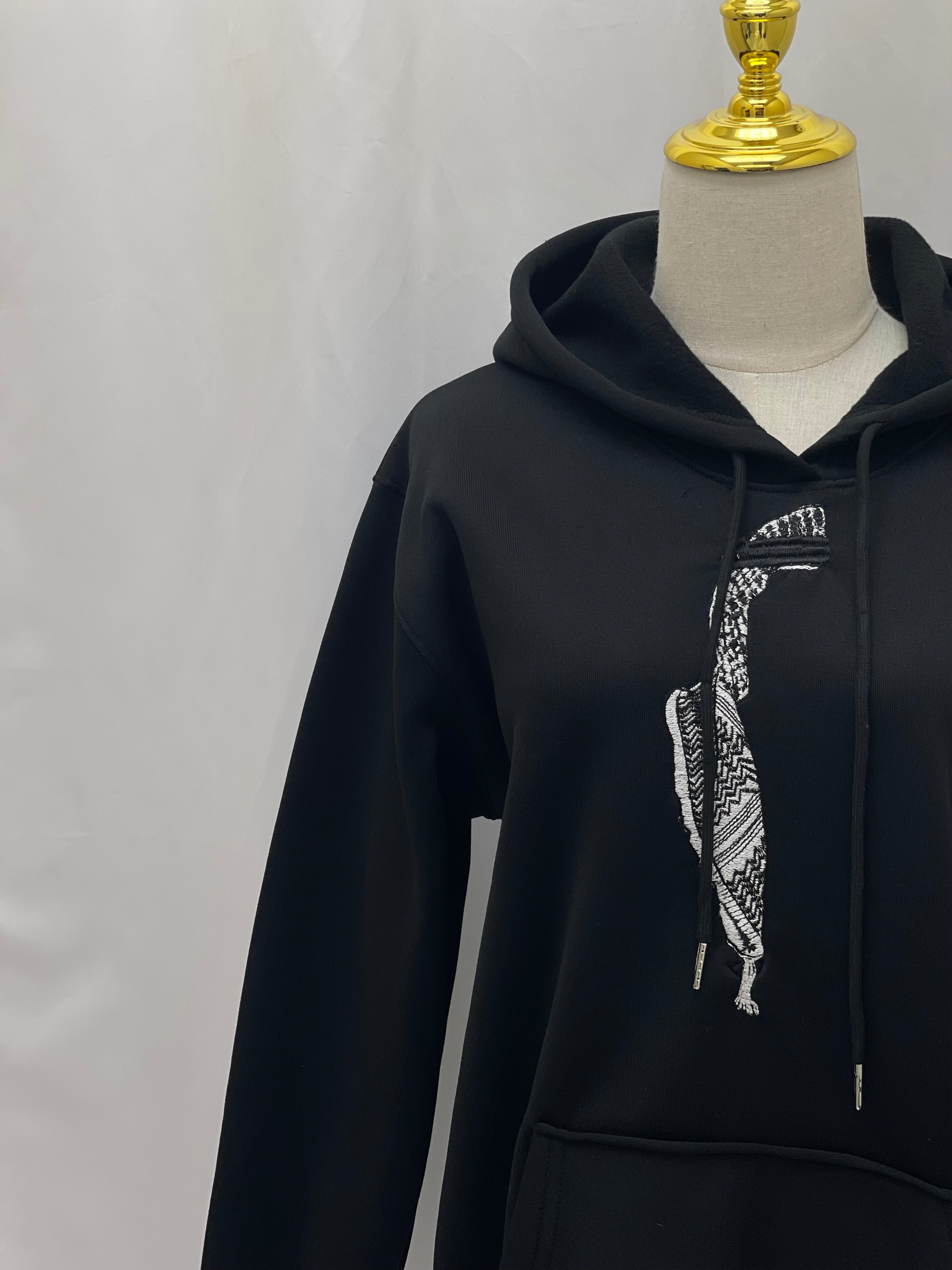 Right Side Kuffia Hoodie: A Blend of Tradition and Modern Style