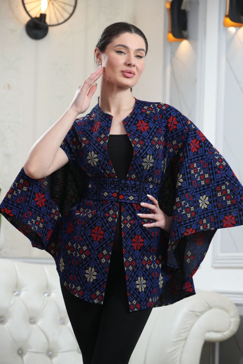 Sema Free Size Tattreez Cape: Cultural Heritage and Elegant Versatility