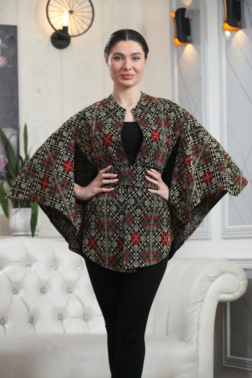 Sema Free Size Tattreez Cape: Cultural Heritage and Elegant Versatility