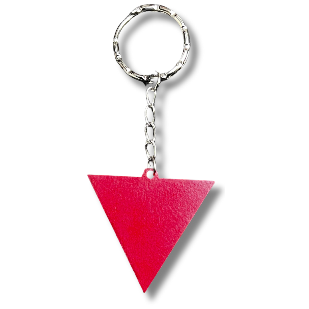 High-Quality Red Triangle Keychain Accessory – Unique Cultural Design