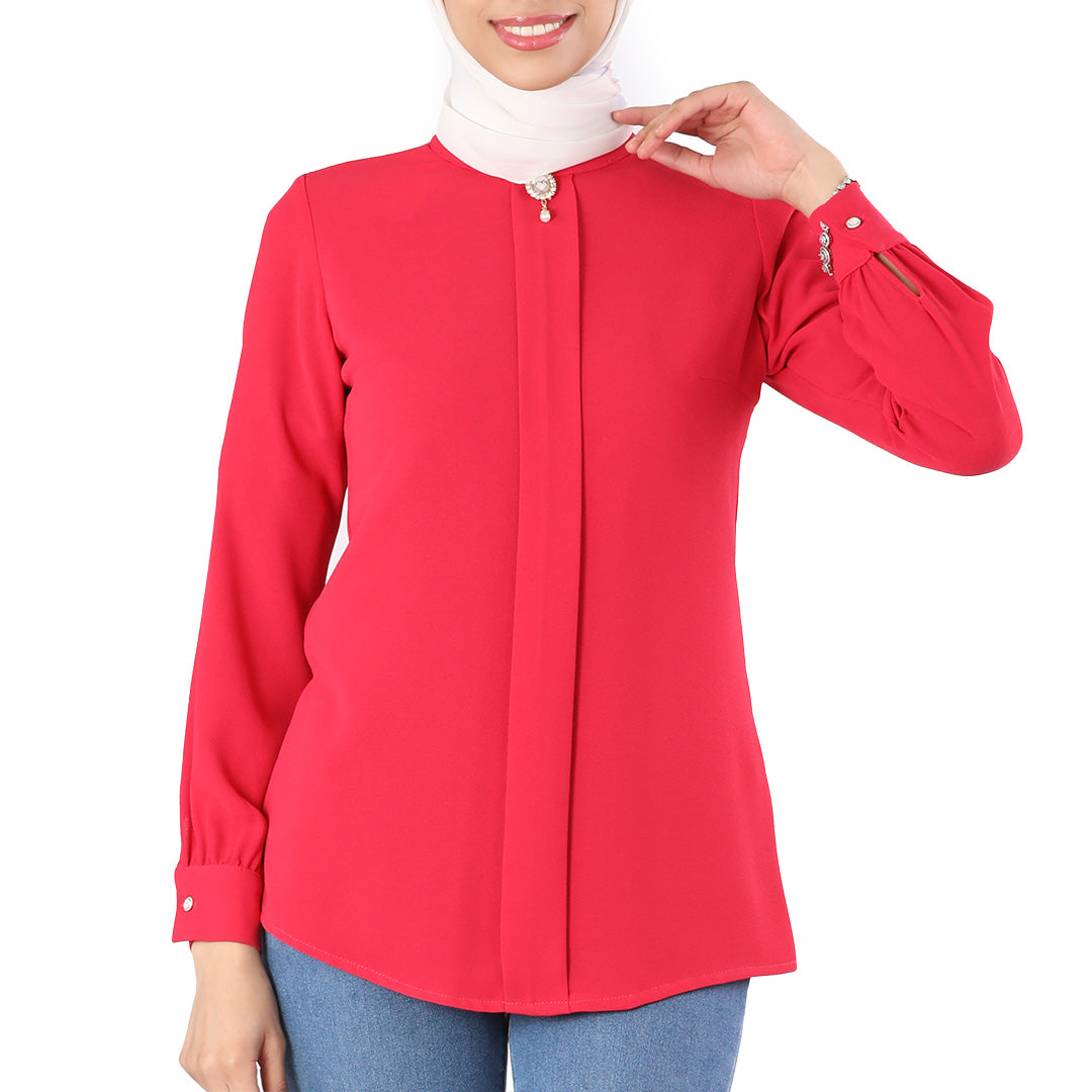 Tunic Shirt With Brooch