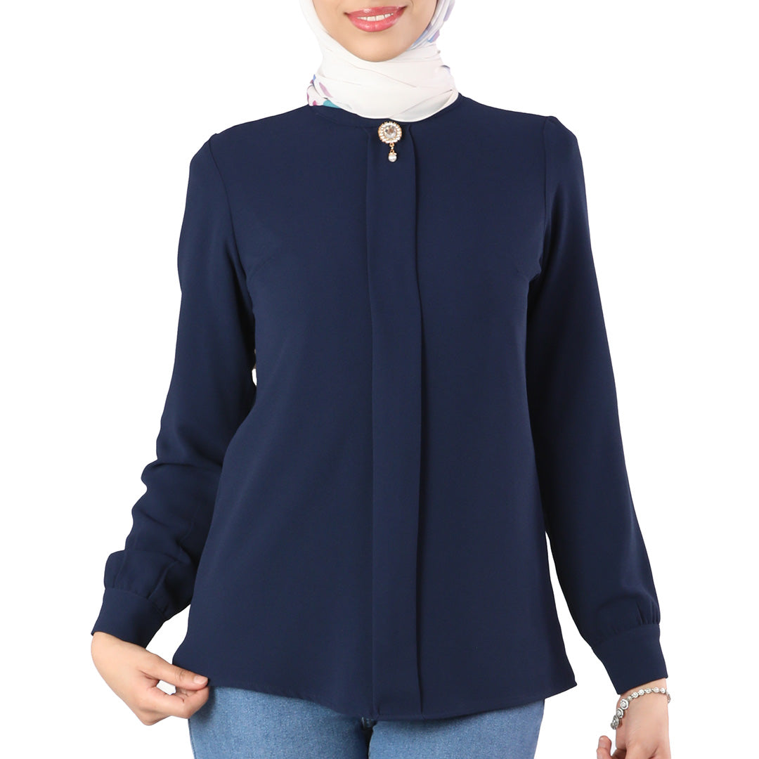 Tunic Shirt With Brooch