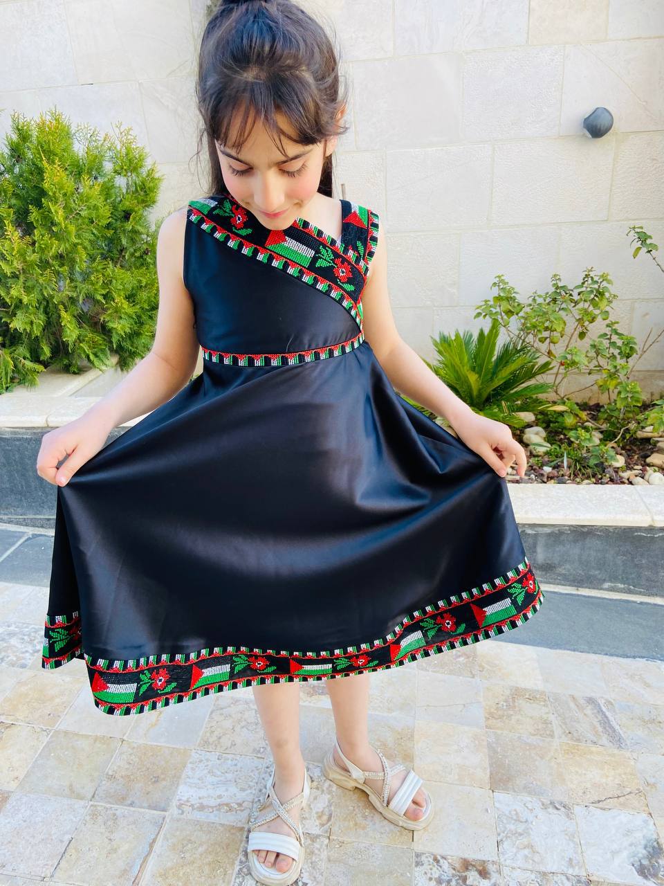 Kids Palestine Dress: Vibrant Colors and Cultural Pride