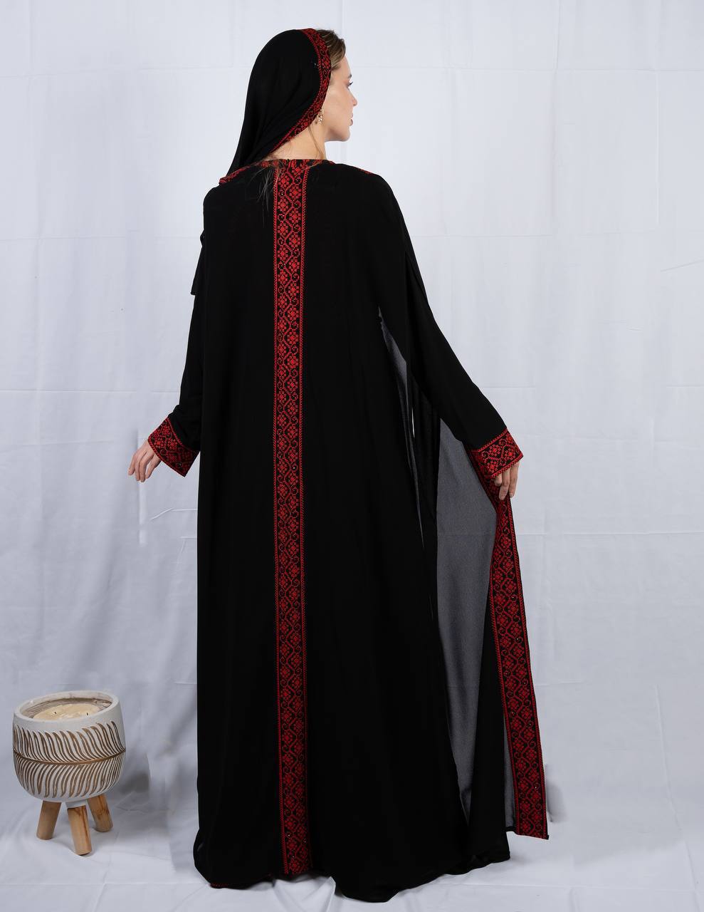 Embroidery Four Piece Kaftan: Elegance and Versatile Style