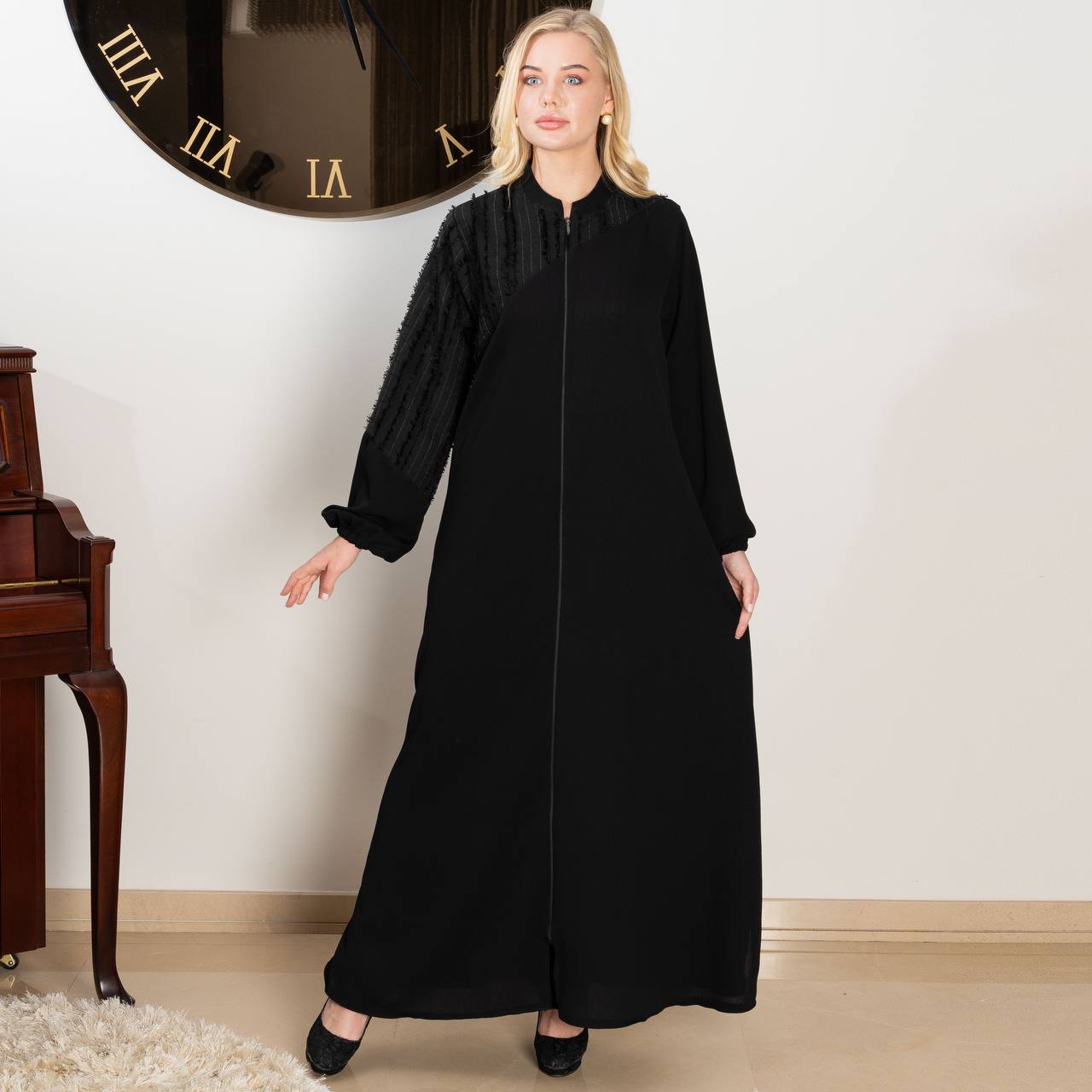 Simply Unique Black Abaya